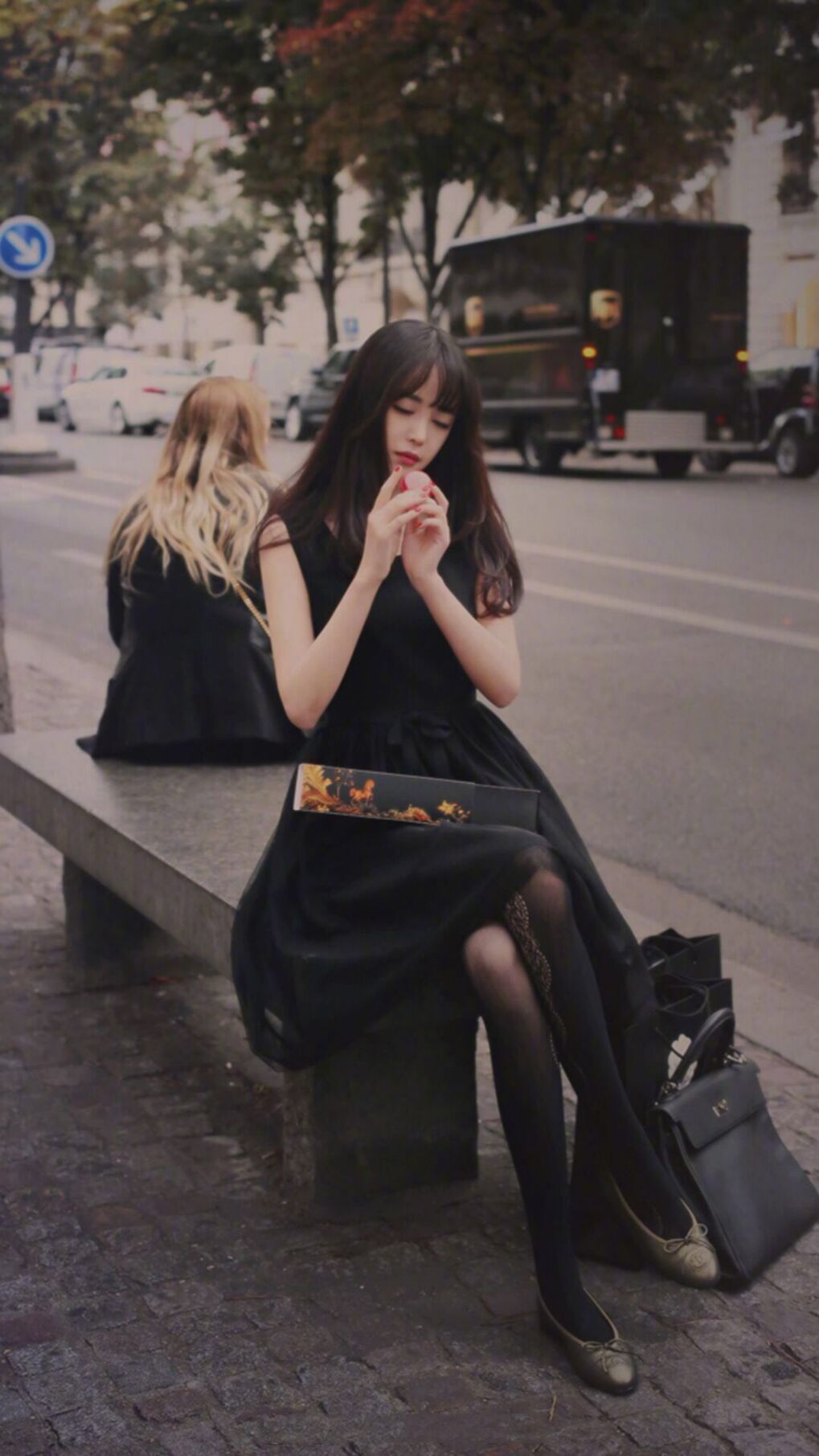 九游游戏中心官网-中学篮球训练融合武术动作提升身体协调性，初中生篮球战术配合训练