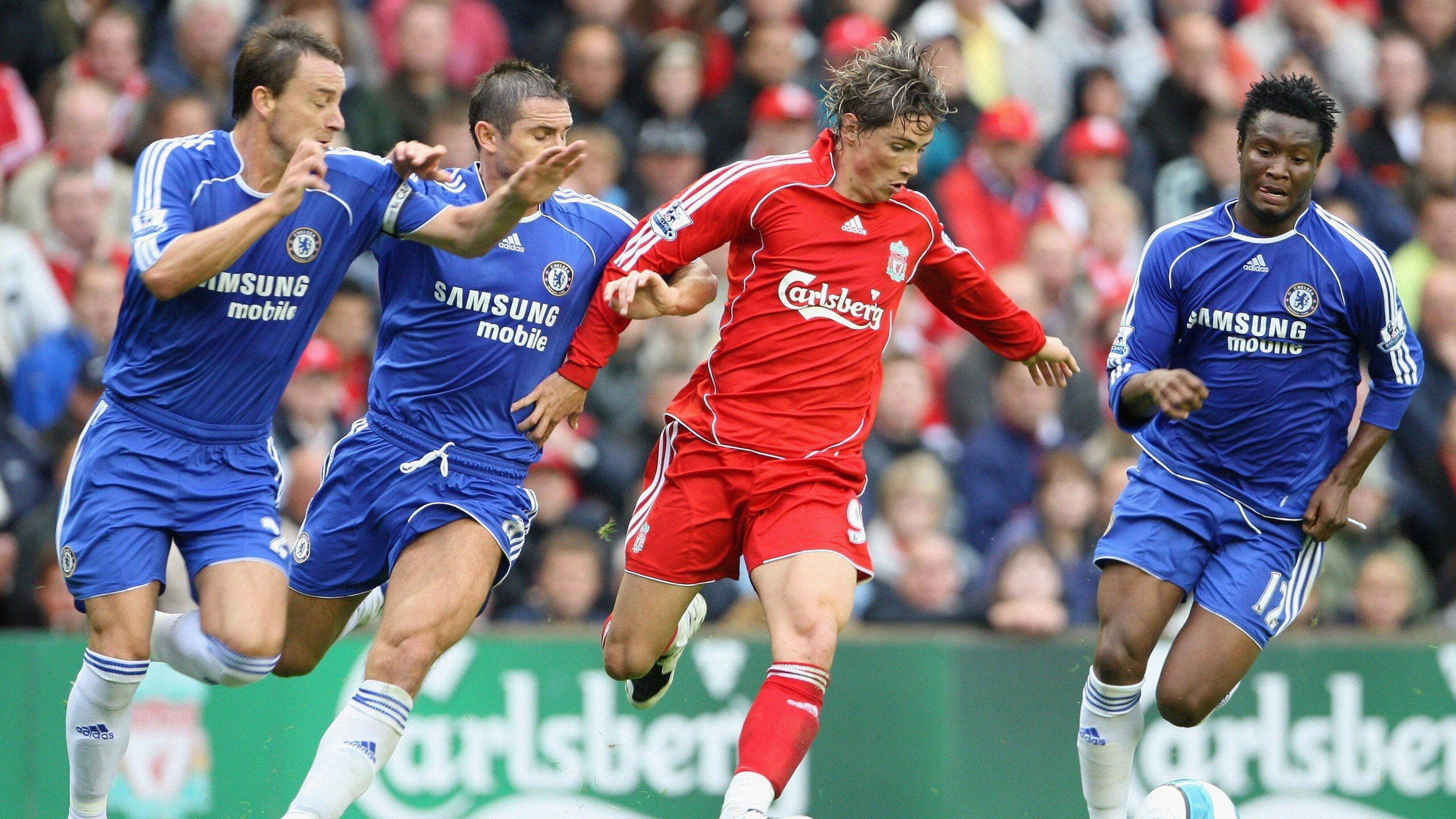 世界杯小组赛第三轮：美国击败非洲强队锁定出线 创造队史最佳小组成绩